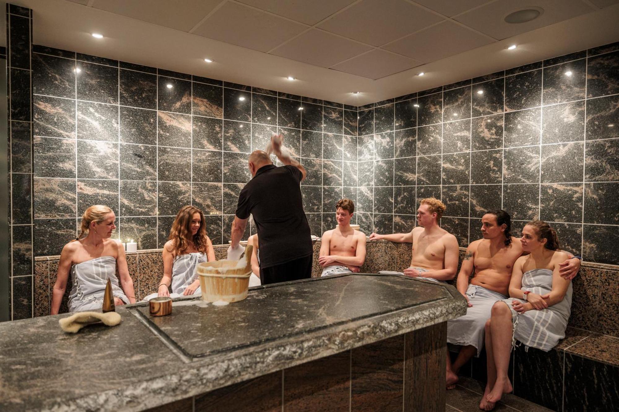 Griffen Spa Hotel Rønne Екстериор снимка