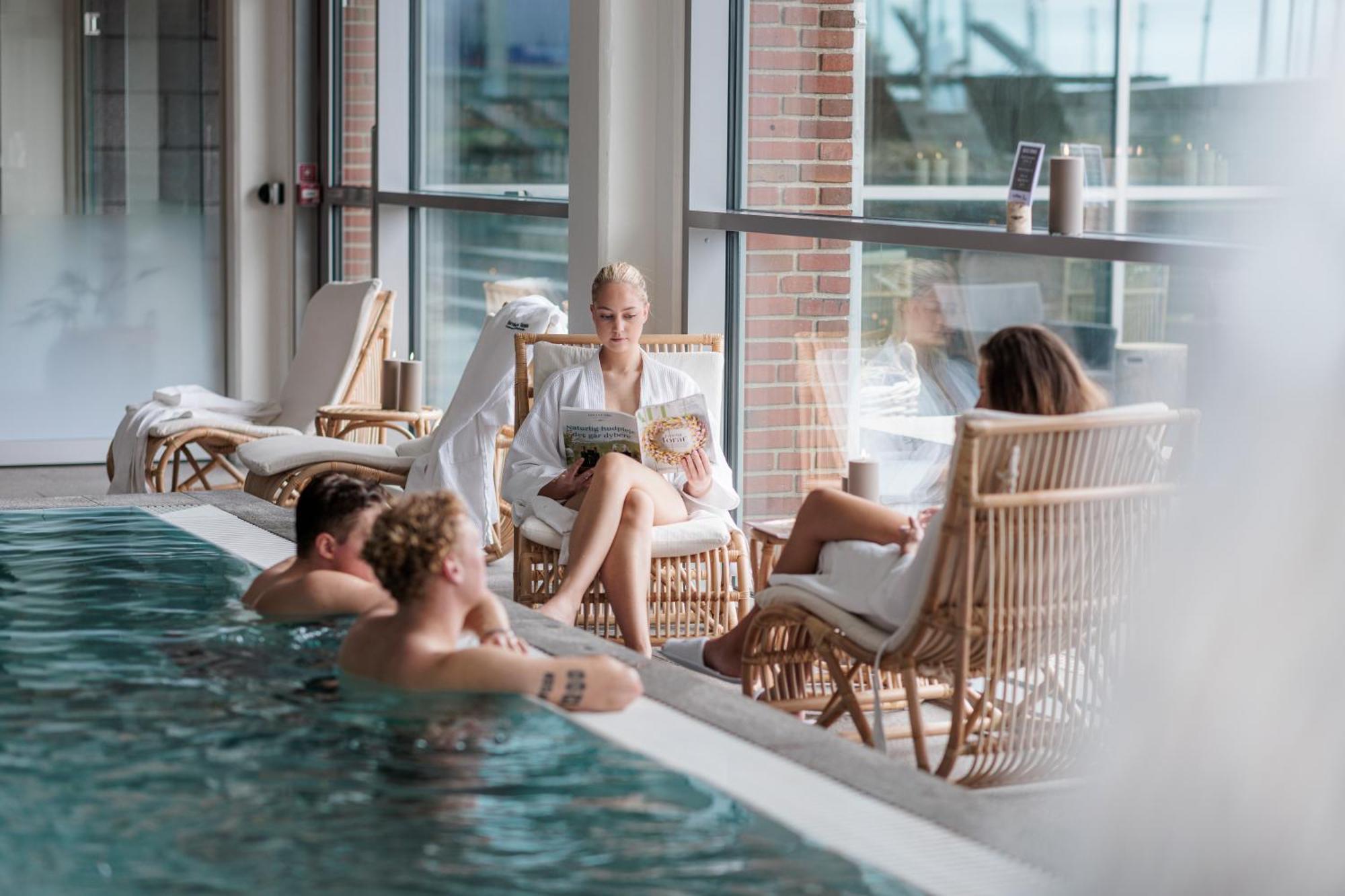Griffen Spa Hotel Rønne Екстериор снимка